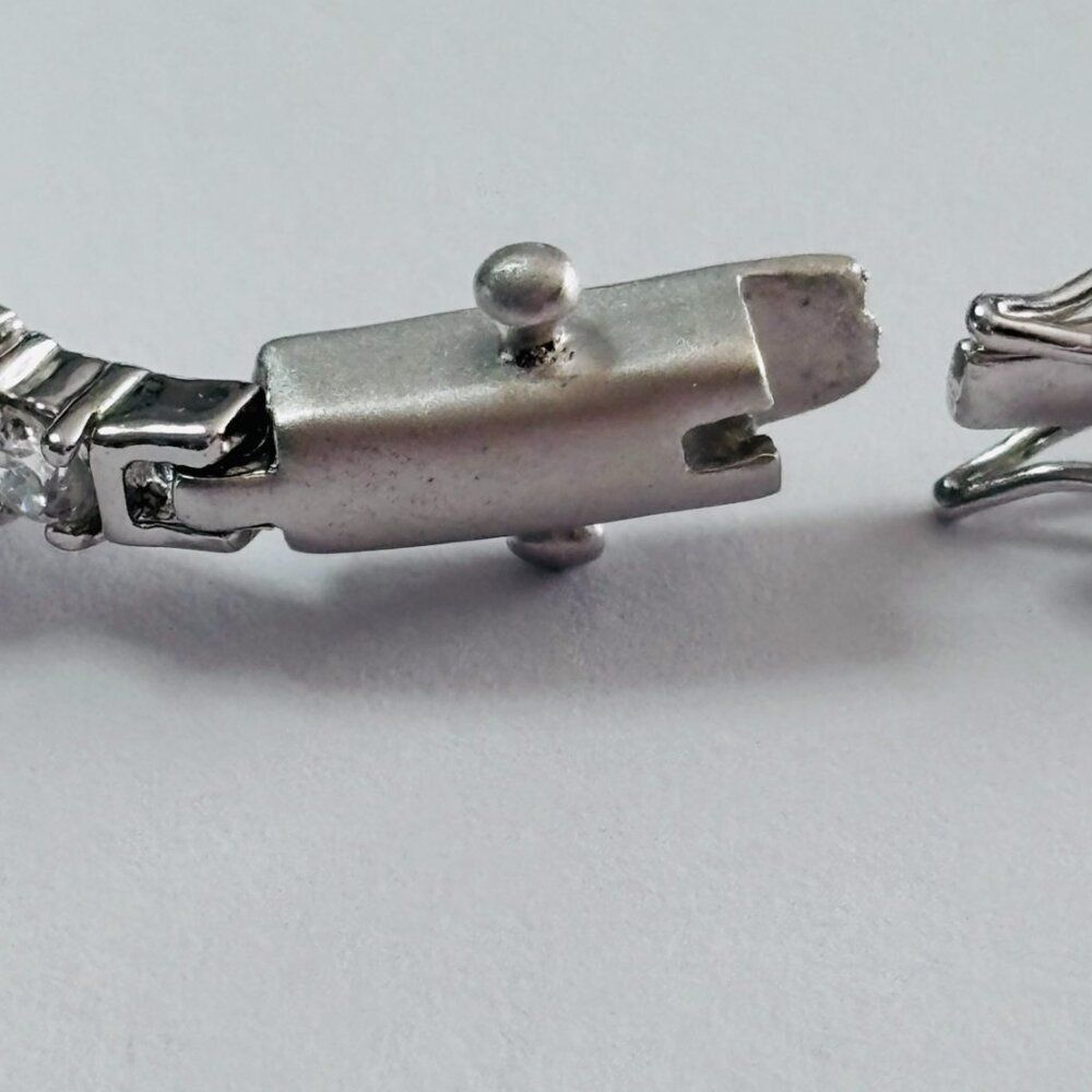 Silver Tone Oval & Round CZ Link Bracelet 7” Box Clasp Sparkle - Picture 10 of 13